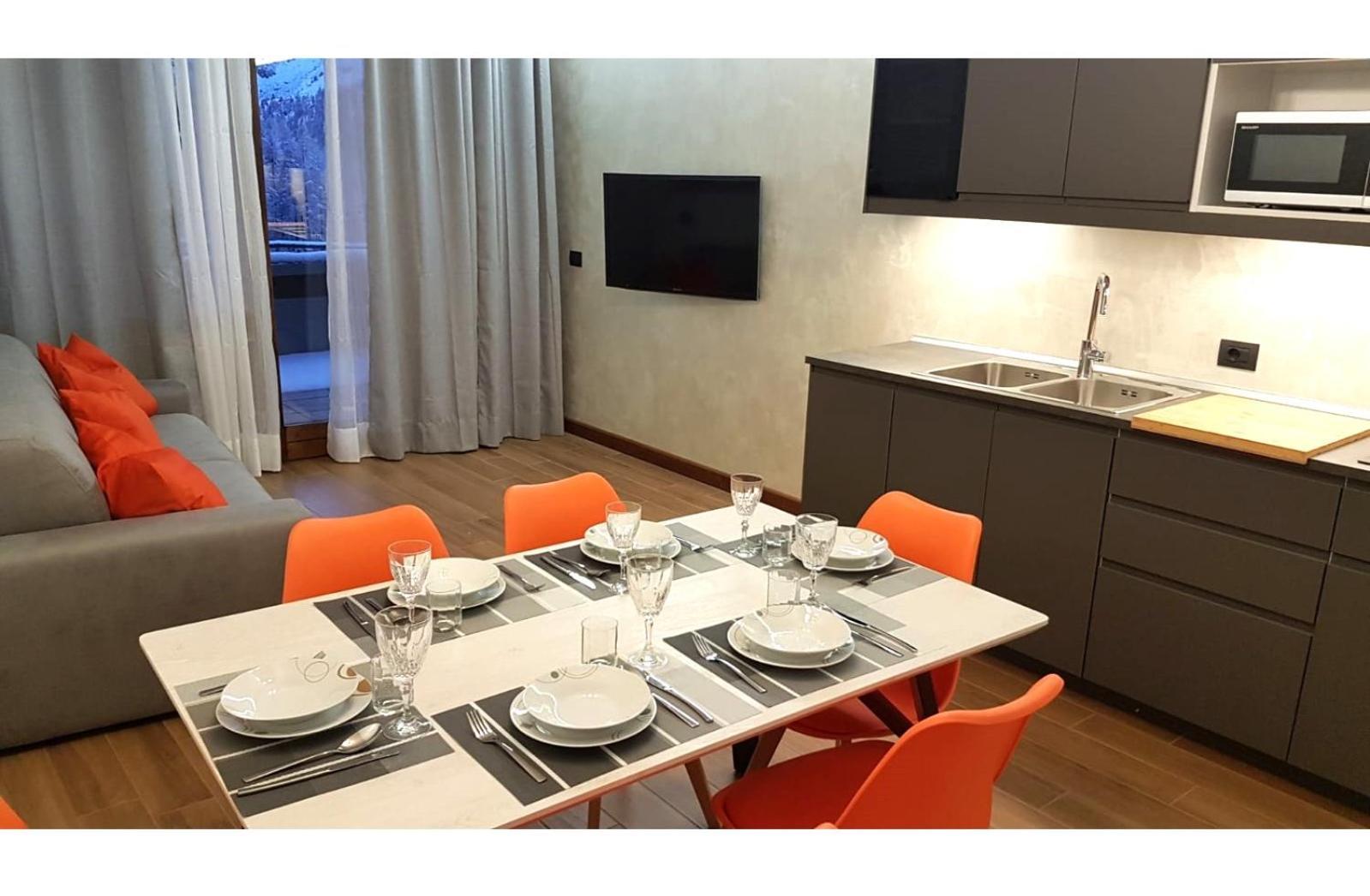 Orange Fox Cervinia Apartment Vda Vacanze In Vetta Cir 0185 Breuil-Cervinia Eksteriør bilde
